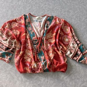 Boho kimono style blouse.